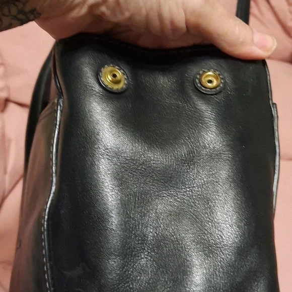 Coach Large Vintage Bag - Picture 14 of 16